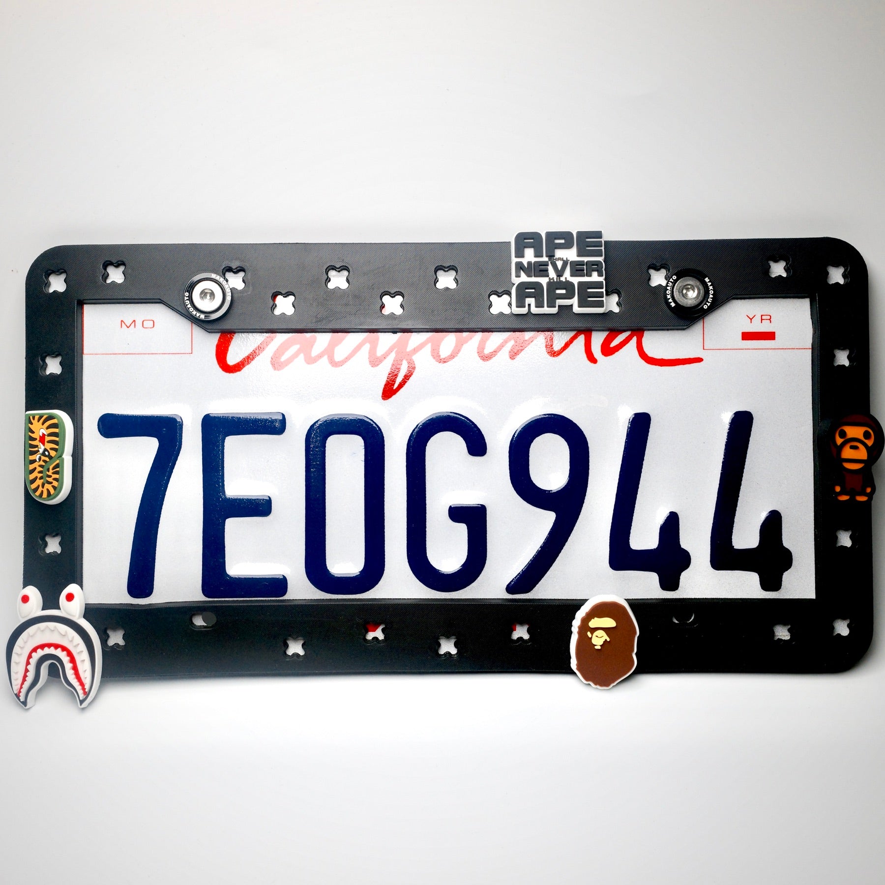 MAKOAUTO Urban Ape DIY License Plate Frame & Charm Bundle