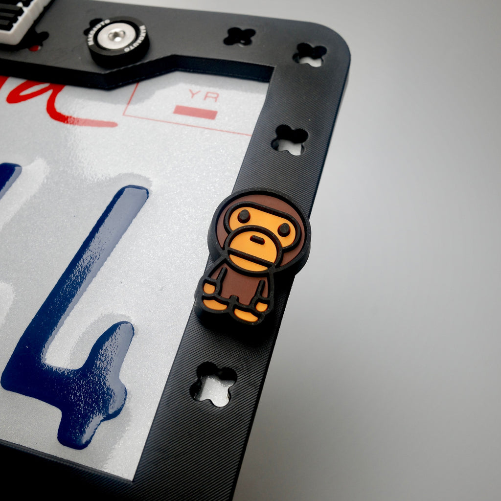 MAKOAUTO Urban Ape DIY License Plate Frame & Charm Bundle
