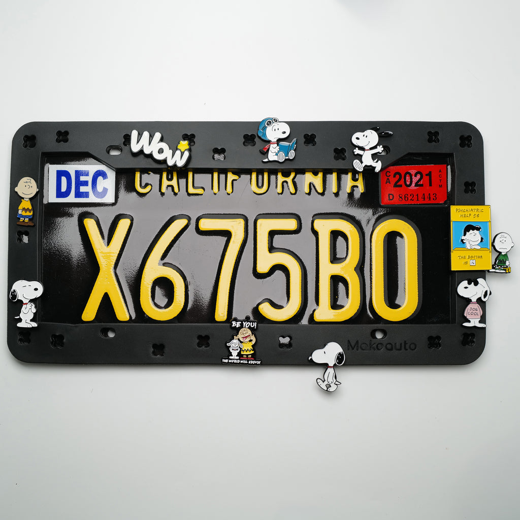 The "Classic Comic Pup" Curated Charm Set + License Plate Frame