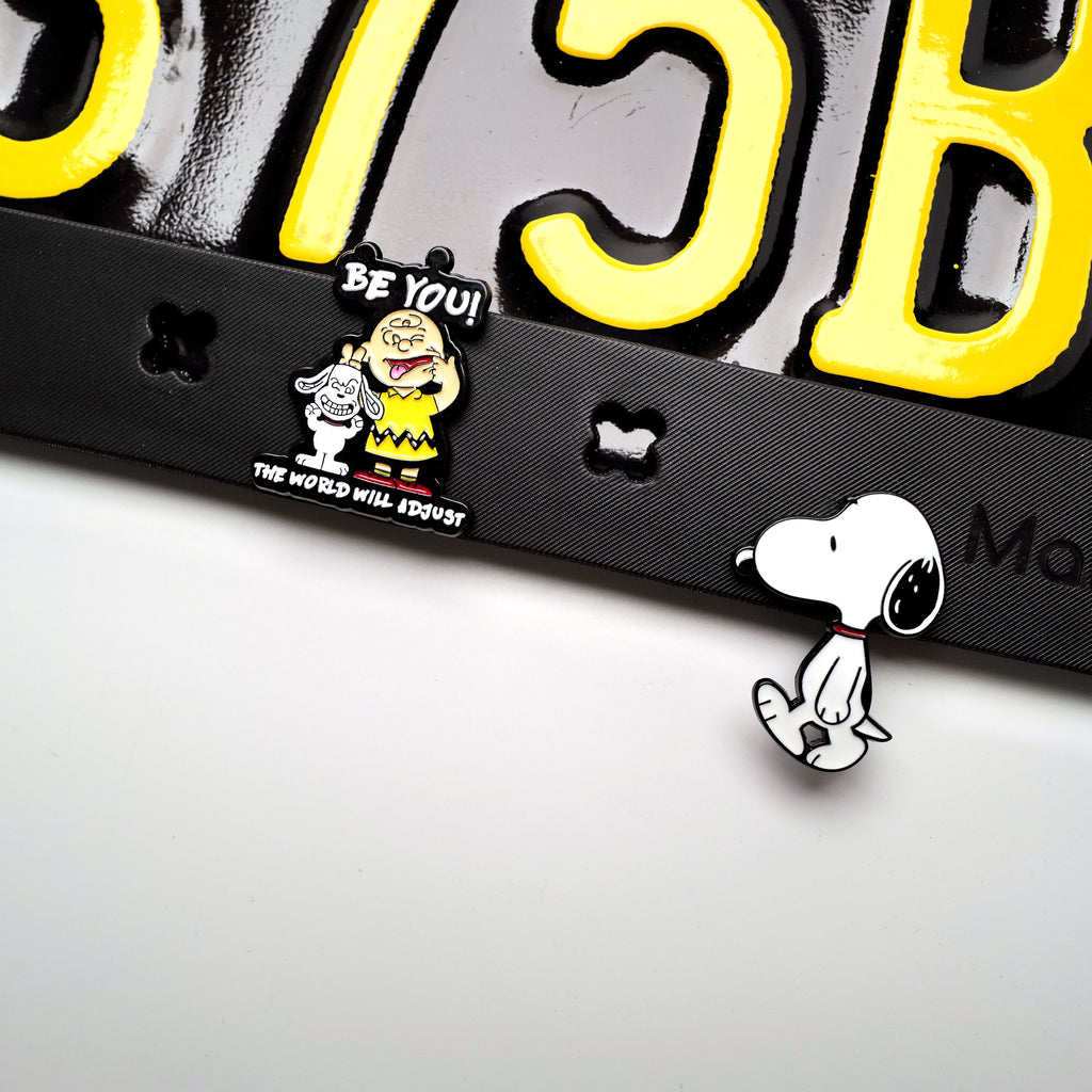 The "Classic Comic Pup" Curated Charm Set + License Plate Frame